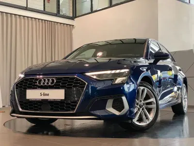Gebraucht Audi A3 S-Line 150 PS (110 kW) 2021 Blau Limousine