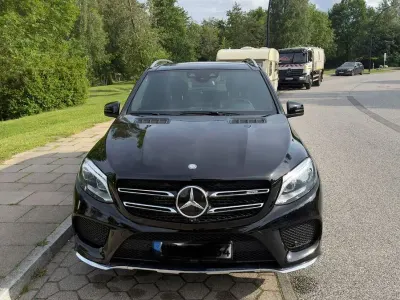 Gebraucht Mercedes GLE350 AMG line 258 PS (189 kW) 2015 Schwarz SUV