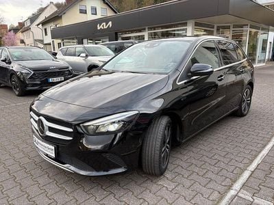 Gebraucht Mercedes B250e 160 PS (117 kW) 2021 Schwarz Van / Kleinbus
