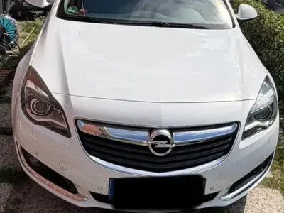 Gebraucht Opel Insignia Sport 136 PS (100 kW) 2017 Weiß Kombi