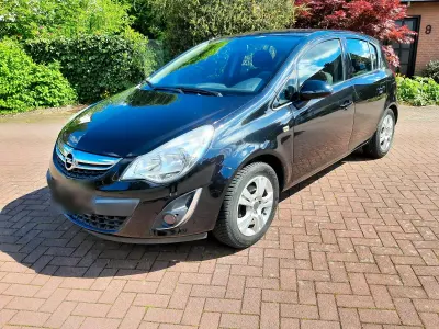 Gebraucht Opel Corsa 86 PS (63 kW) 2013 Schwarz Kleinwagen