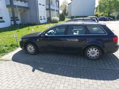 gebraucht Audi A4 1,9TDi Avant Schwarz