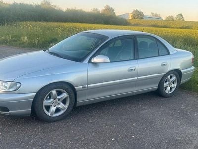 Opel Omega