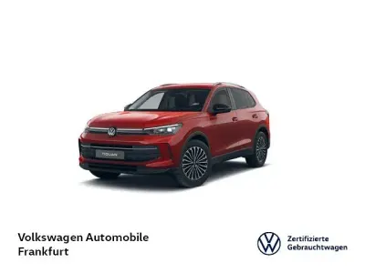 Gebraucht VW Tiguan Goal 131 PS (96 kW) 2025 Rot SUV