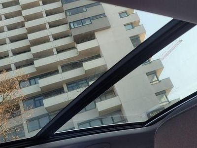 Gelb Gebraucht 2016 VW Touran Comfortline Van / Kleinbus | 15.000 € (Etwas zu teuer)