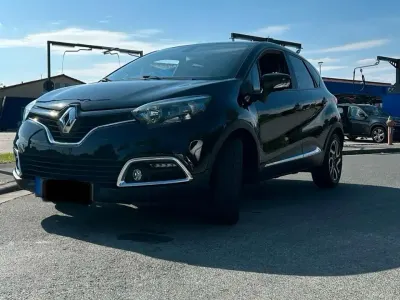 Gebraucht Renault Captur 90 PS (66 kW) 2015 Schwarz SUV