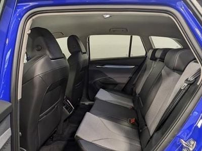 Gebraucht 2023 Skoda Enyaq iV Loft SUV | 27.620 € (Fairer Preis)