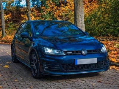 Gebraucht VW Golf VII Sportline 184 PS (135 kW) 2016 Blau Limousine