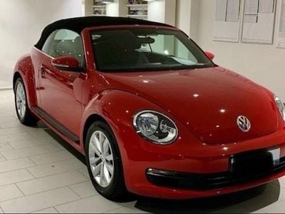 Gebraucht VW Beetle Cabriolet 105 PS (77 kW) 2015 Rot Cabrio
