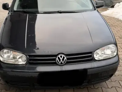 Gebraucht VW Golf IV 70 PS (51 kW) 2003 Schwarz Kleinwagen