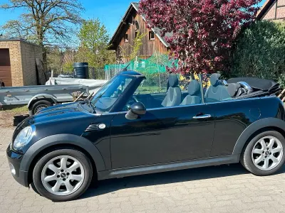 Gebraucht Mini Cooper Cabriolet 122 PS (89 kW) 2010 Schwarz Cabrio
