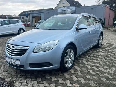 Gebraucht Opel Insignia Edition 140 PS (102 kW) 2013 Blau Kombi