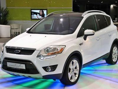 Weiß Gebraucht 2012 Ford Kuga Titanium SUV | 4.850 € (Fairer Preis)