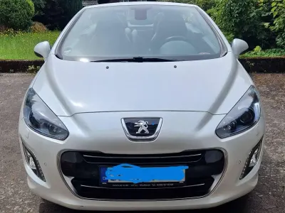 Gebraucht Peugeot 308 CC 156 PS (114 kW) 2013 Weiß Cabrio