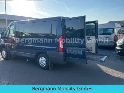 Gebraucht Fiat Ducato 131 PS (96 kW) 2016 Colore esterno imperial blau Van