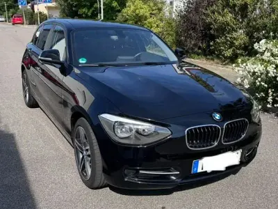 Gebraucht BMW 116 Sport Line 136 PS (100 kW) 2013 Schwarz Kleinwagen