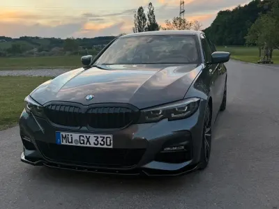 Gebraucht BMW 330 M Sport 258 PS (189 kW) 2022 Grau Limousine