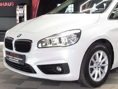 Gebraucht BMW 220 Active Tourer Basis 192 PS (141 kW) 2015 Weiß Van / Kleinbus