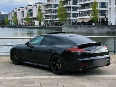 Gebraucht Porsche Panamera Turbo S 570 PS (419 kW) 2015 Schwarz Kleinwagen