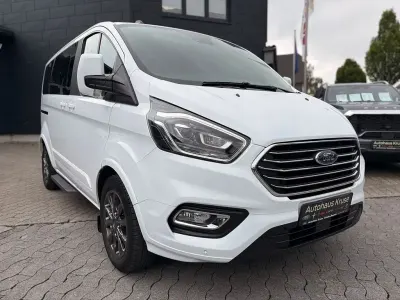 Gebraucht Ford Tourneo Titanium X 185 PS (136 kW) 2020 Weiß Van / Kleinbus