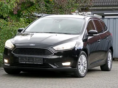 Gebraucht Ford Focus Business Edition 120 PS (88 kW) 2017 Schwarz Kombi
