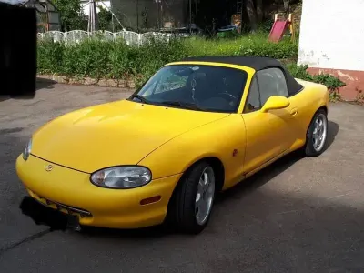 Gebraucht Mazda MX5 110 PS (80 kW) 2000 Gelb Cabrio