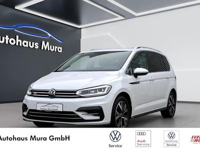 Gebraucht VW Touran Highline 150 PS (110 kW) 2022 Weiß Van / Kleinbus