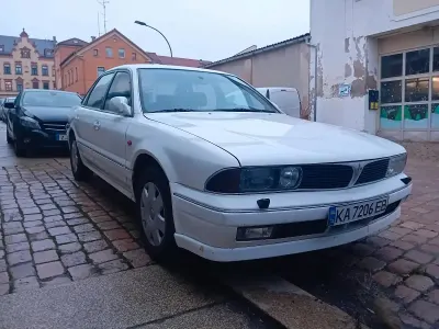 Gebraucht Mitsubishi Sigma 175 PS (128 kW) 1991 Weiß Limousine