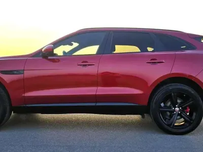 Gebraucht Jaguar F-Pace 204 PS (150 kW) 2021 Rot SUV