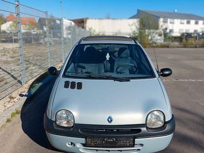 Usata Renault Twingo 58 CV (42 kW) 2005 Argento Utilitaria