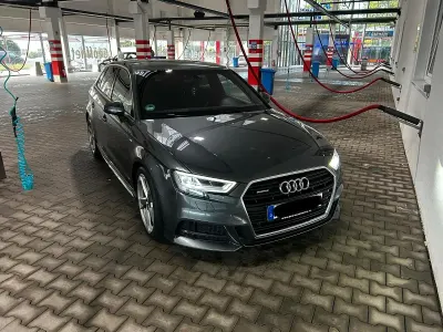 Gebraucht Audi A3 Sportback S-Line 190 PS (139 kW) 2017 Grau Kleinwagen