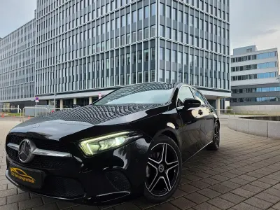 Gebraucht Mercedes A180 Progressive 116 PS (85 kW) 2018 Schwarz Limousine