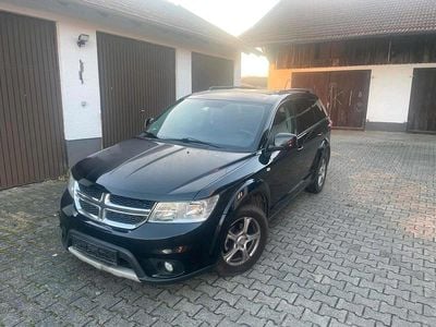 Second-hand Fiat Freemont 170 CP (125 kW) 2011 Negru SUV