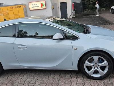 Opel Astra GTC