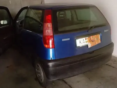 Gebraucht Fiat Punto S 54 PS (39 kW) 1996 Blau Limousine