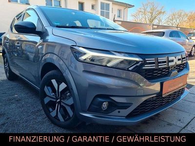 Gebraucht Dacia Sandero Journey 91 PS (66 kW) 2025 Grau Limousine