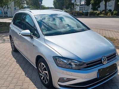 VW Golf Sportsvan