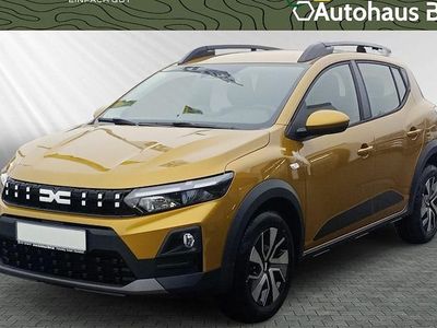 Neu Dacia Sandero Expression 110 PS (80 kW) 2026 Gelb Limousine