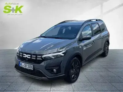 Gebraucht Dacia Jogger Expression 141 PS (103 kW) 2024 Schiefergrau (grau) Van / Kleinbus