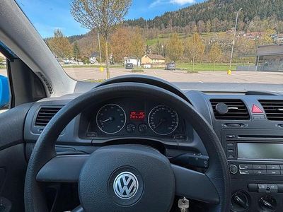 Usata VW Golf IV 102 CV (75 kW) 2005 Blu Berlina