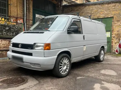 Gebraucht VW T4 102 PS (75 kW) 2000 Grau Van