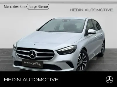 Gebraucht Mercedes B180 Style 100 PS (73 kW) 2022 Silber Van / Kleinbus