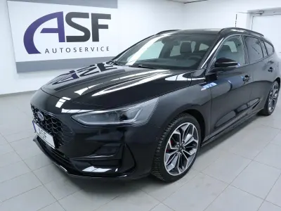 Gebraucht Ford Focus ST-Line X 155 PS (114 kW) 2025 Obsidianschwarz Kombi