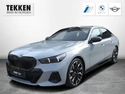 Neu BMW 540 M Sport 303 PS (222 kW) 2026 Grau Limousine