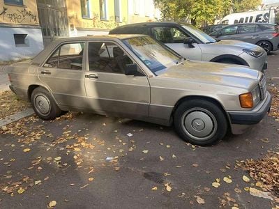 Beige Gebraucht 1992 Mercedes 190 Limousine | 4.000 €
