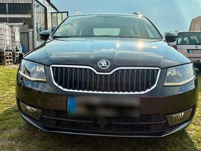 Usata Skoda Octavia 150 CV (110 kW) 2016 Nero Utilitaria
