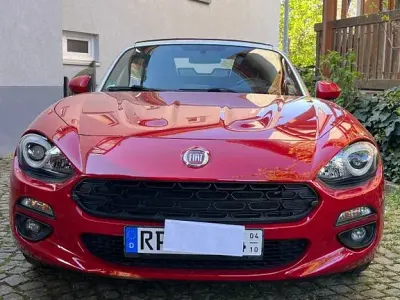 Usata Fiat 124 Spider Lusso 140 CV (102 kW) 2017 Rosso Cabrio