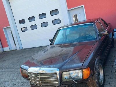 Gebraucht Mercedes E500 276 PS (202 kW) 1987 Violet Limousine