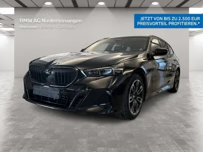 Gebraucht BMW 540 M Sport 286 PS (210 kW) 2025 Schwarz Kombi