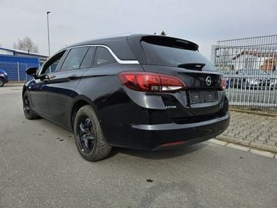 Gebraucht Opel Astra Elegance 122 PS (89 kW) 2022 Schwarz Kombi